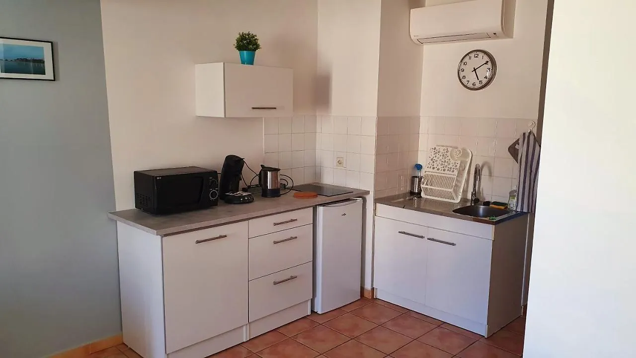 Studios Du Rempart Avignone Appartamento