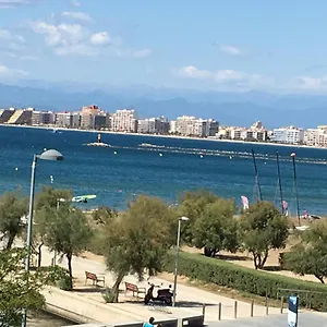 Capvespre , Roses Spanien