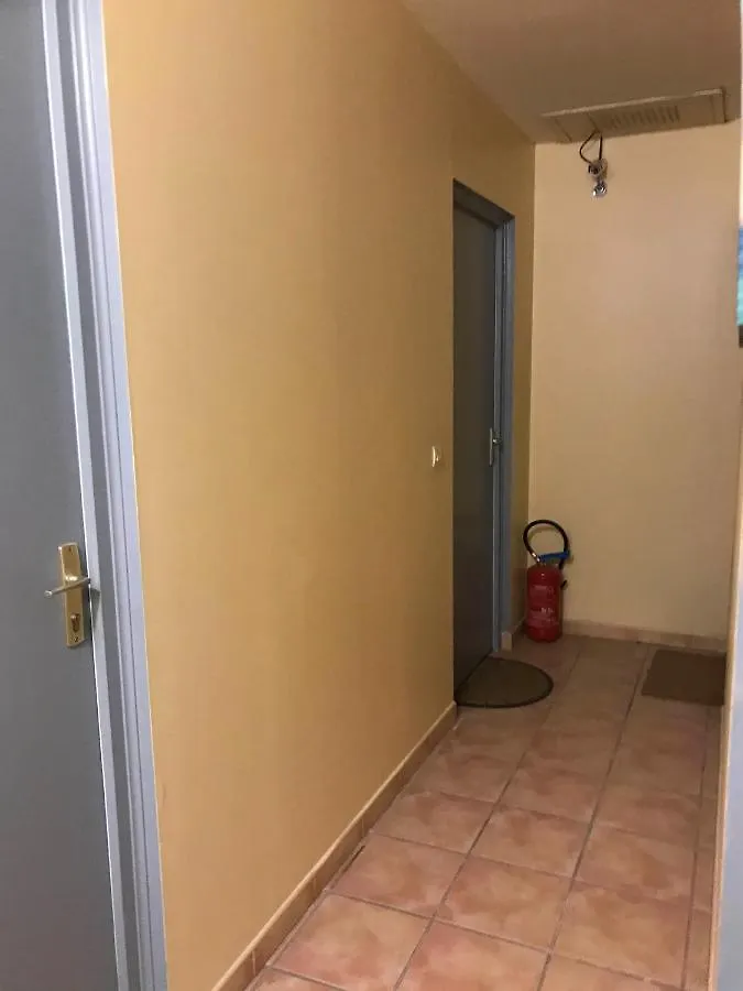 Apartamento Studios du Rempart Aviñón Francia